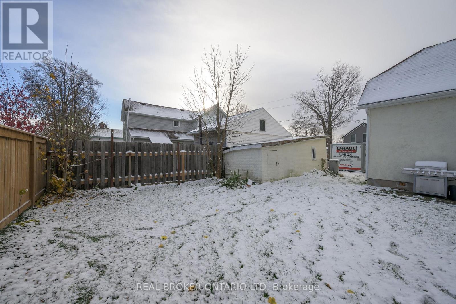 Single Family House for Sale in  ELLEN STREET North Middlesex (Parkhill) 