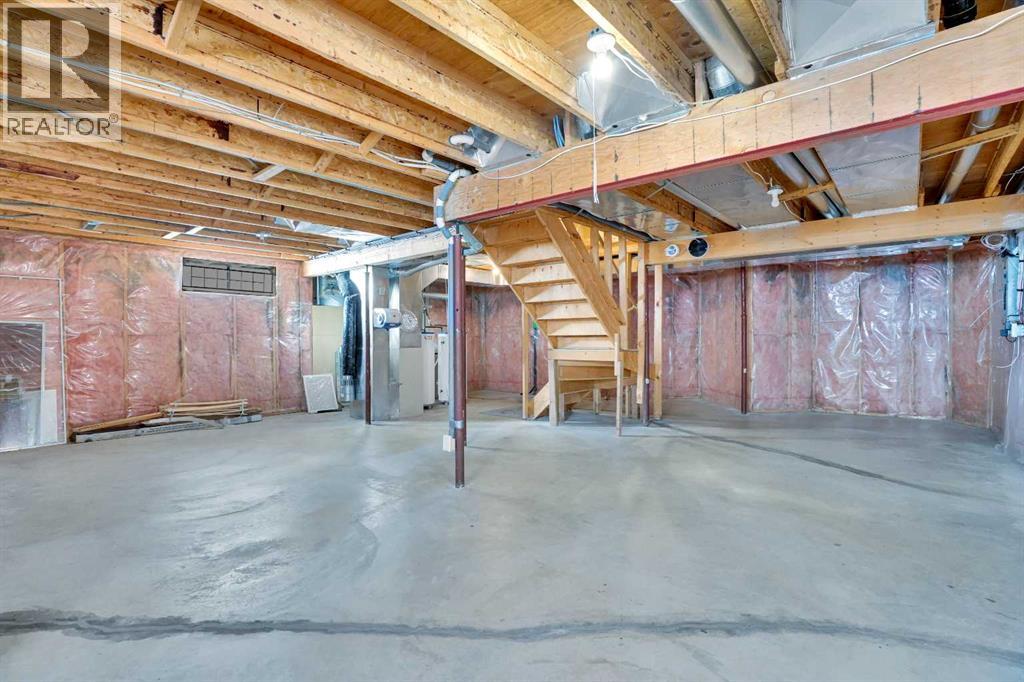 Single Family House for Sale in  Somerset Close SW Somerset Calgary 