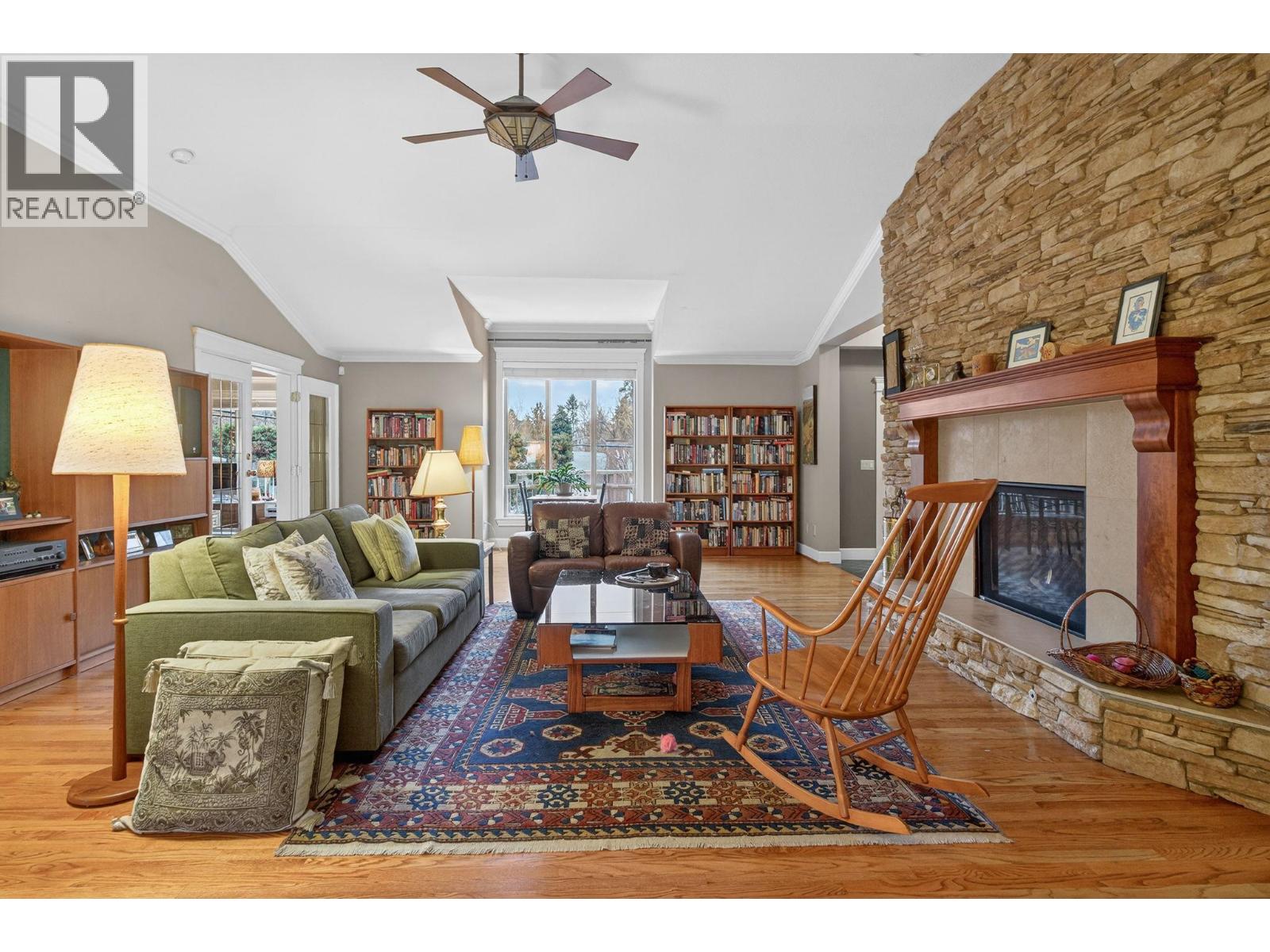  1774 Highland Drive North, Kelowna