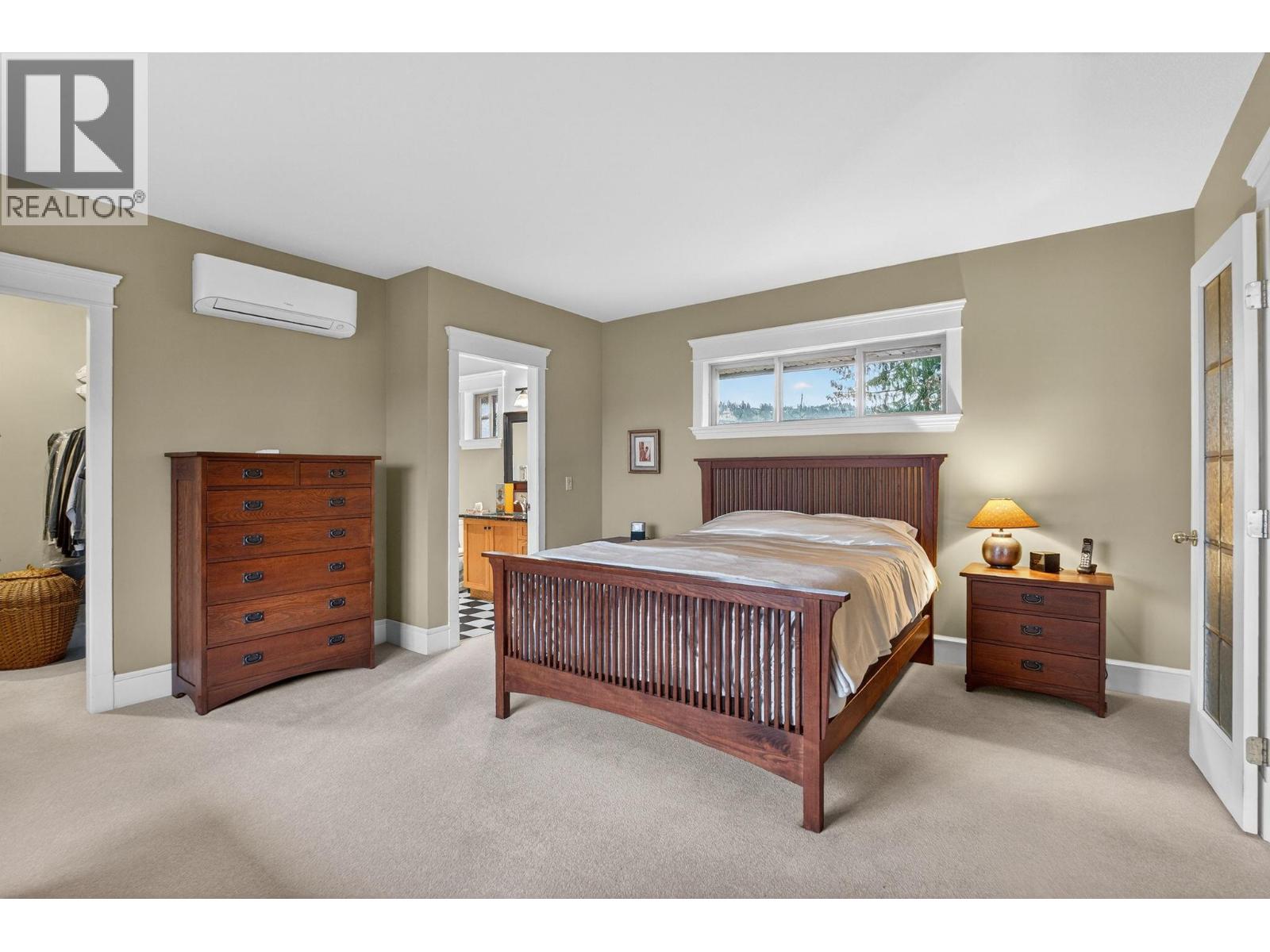  1774 Highland Drive North, Kelowna