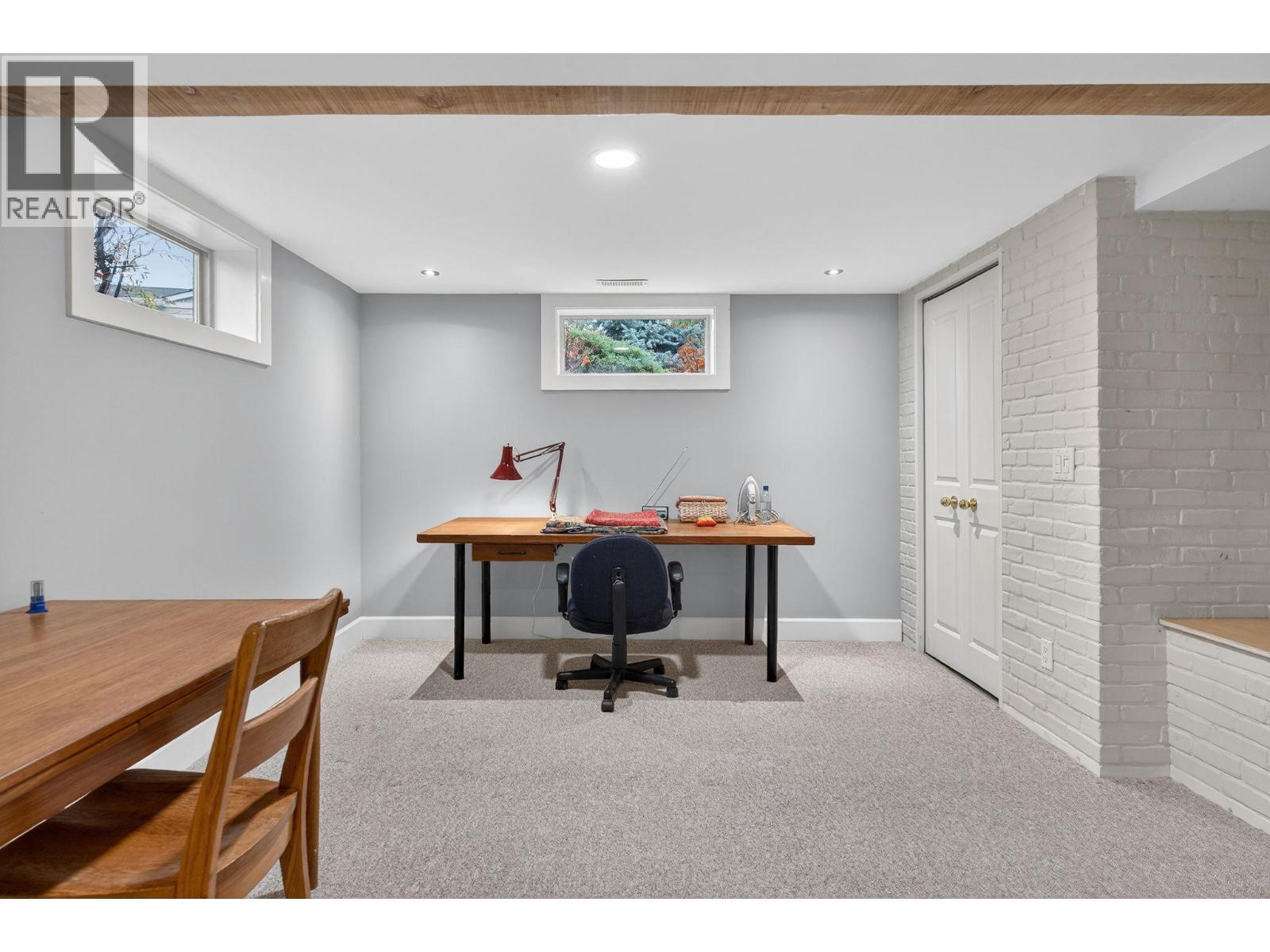  1774 Highland Drive North, Kelowna