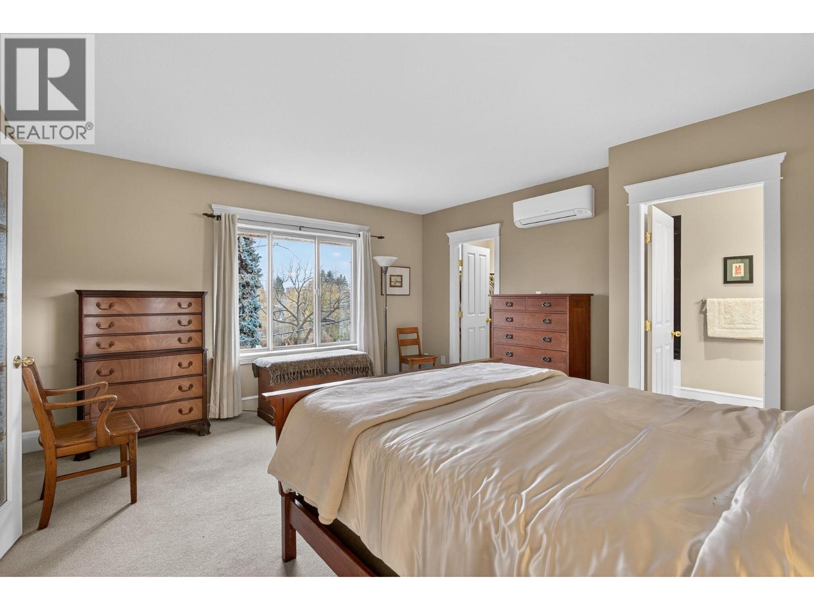  1774 Highland Drive North, Kelowna