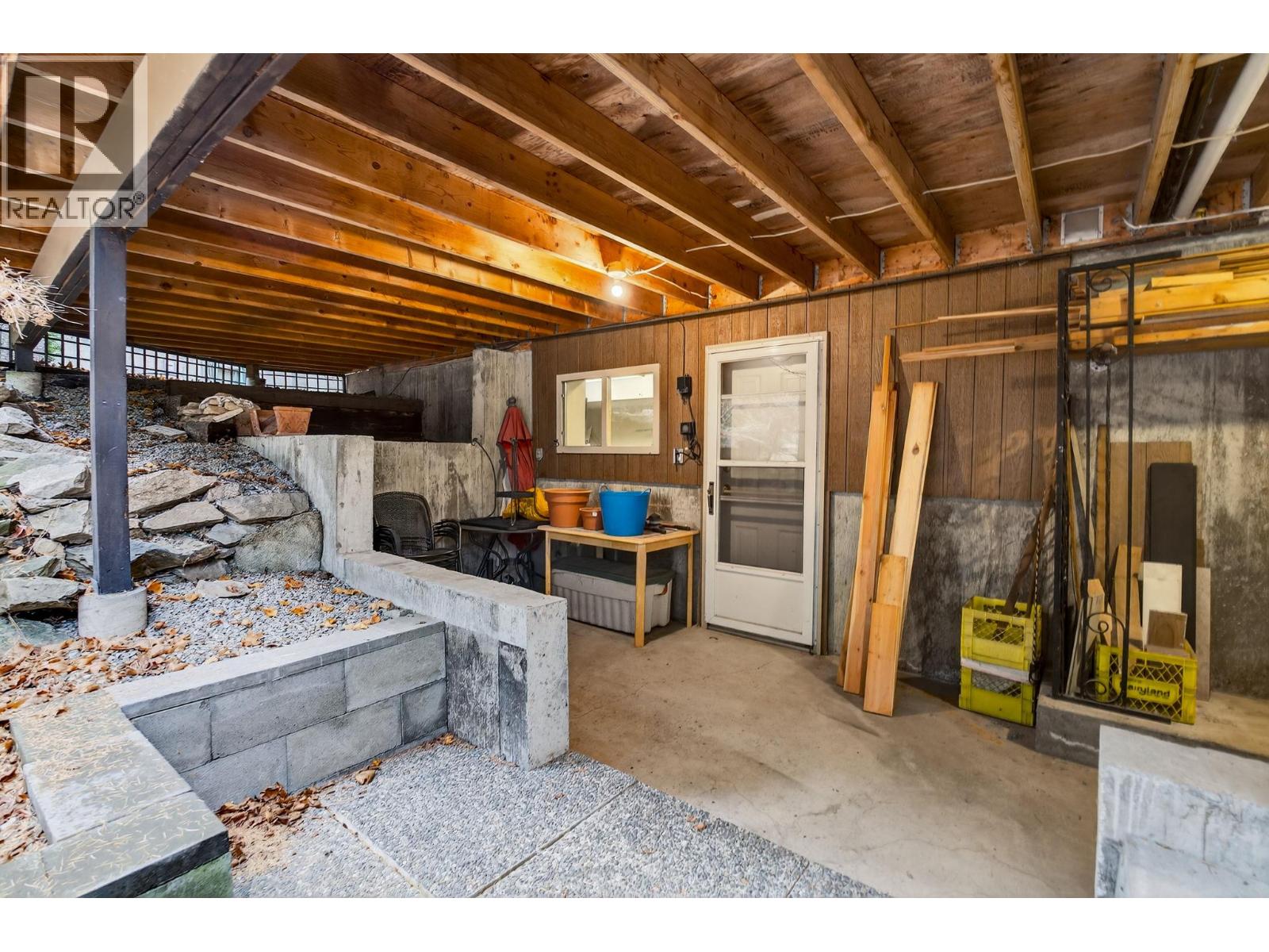  1774 Highland Drive North, Kelowna