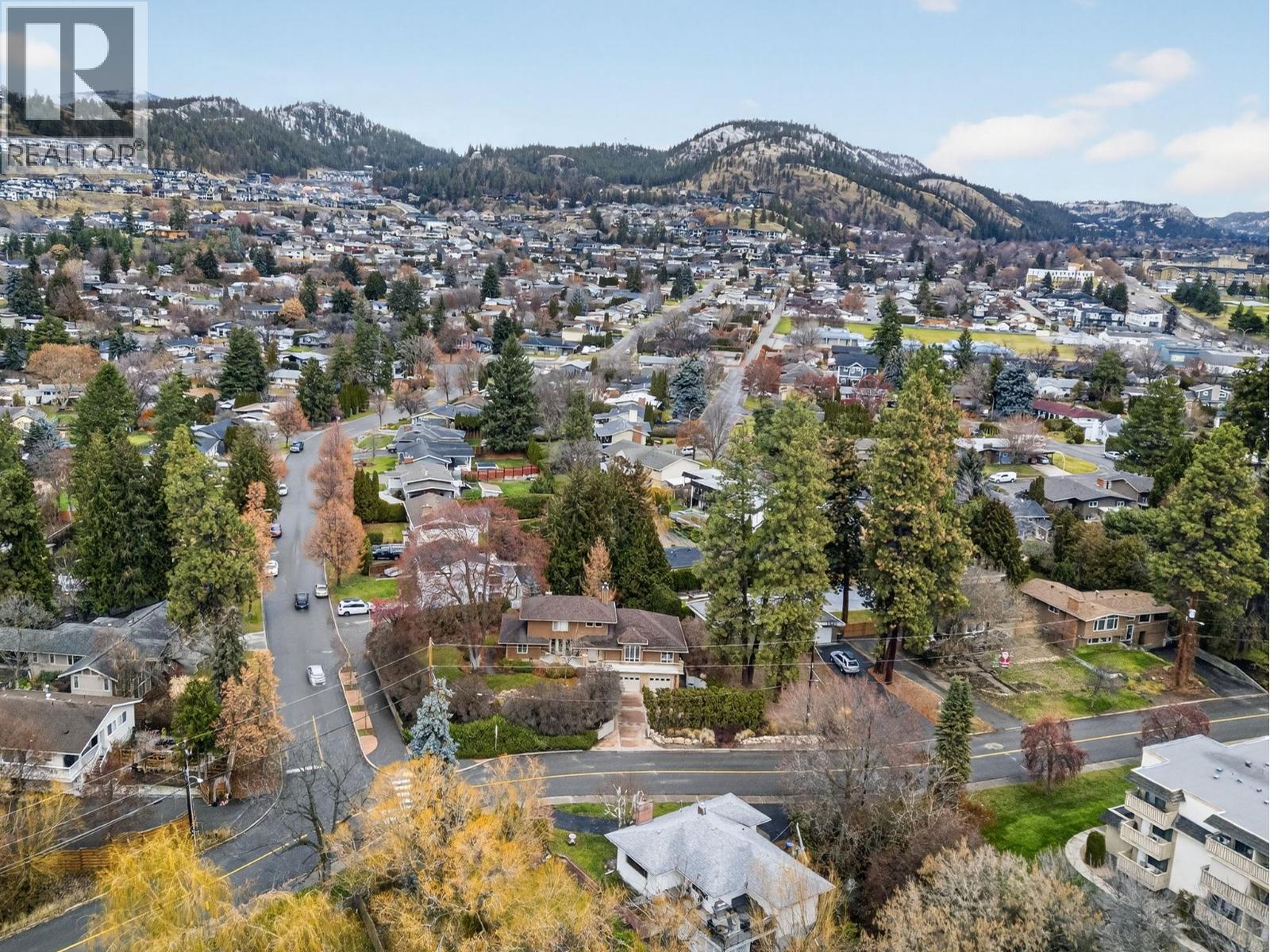  1774 Highland Drive North, Kelowna