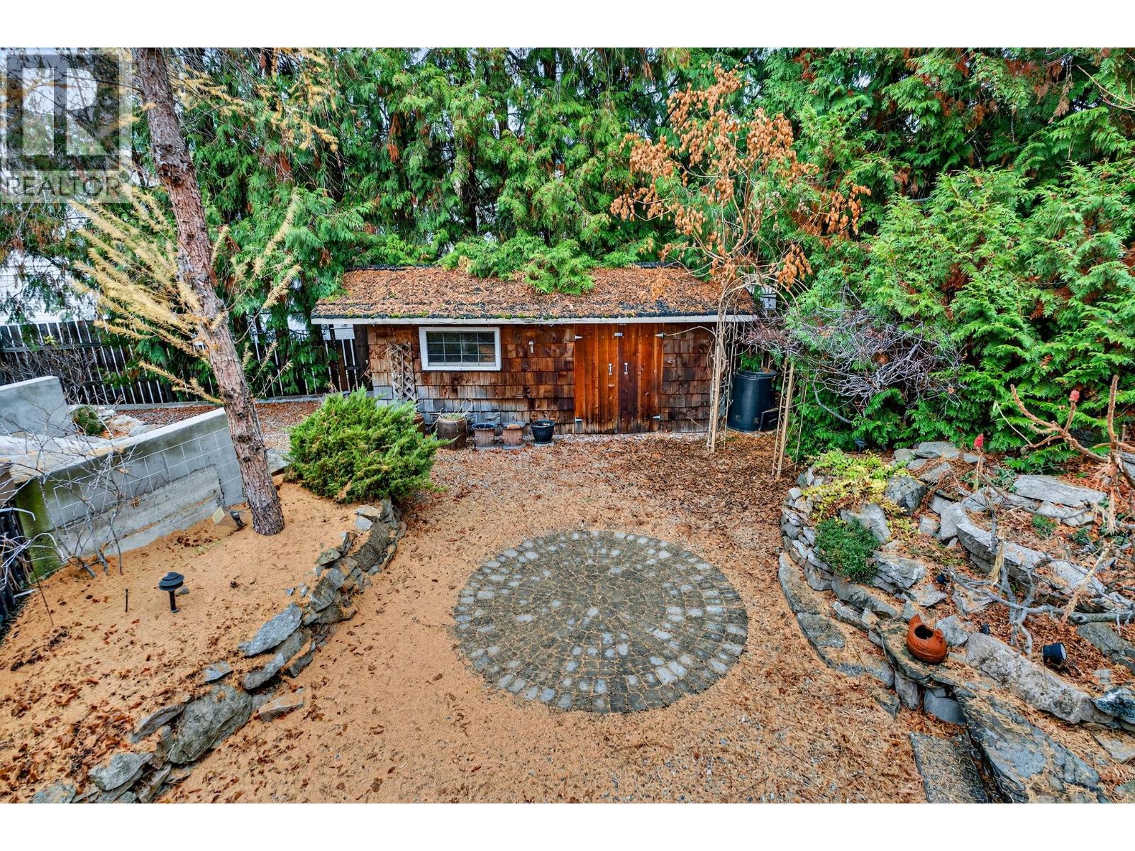  1774 Highland Drive North, Kelowna