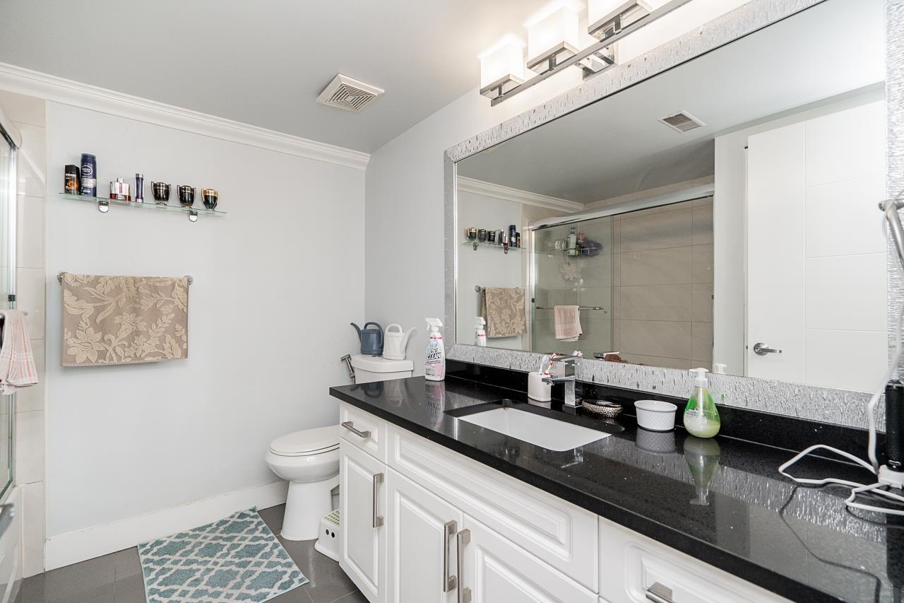 #612-11901 89A Avenue, Delta