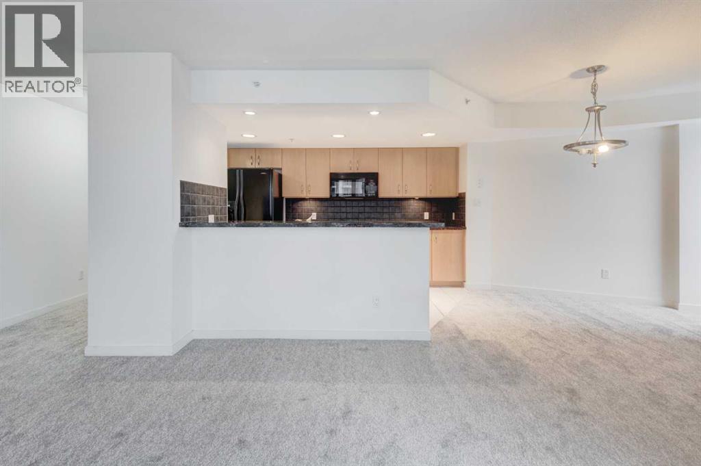 Single Family House for Sale in    Avenue SW Downtown West End Calgary 