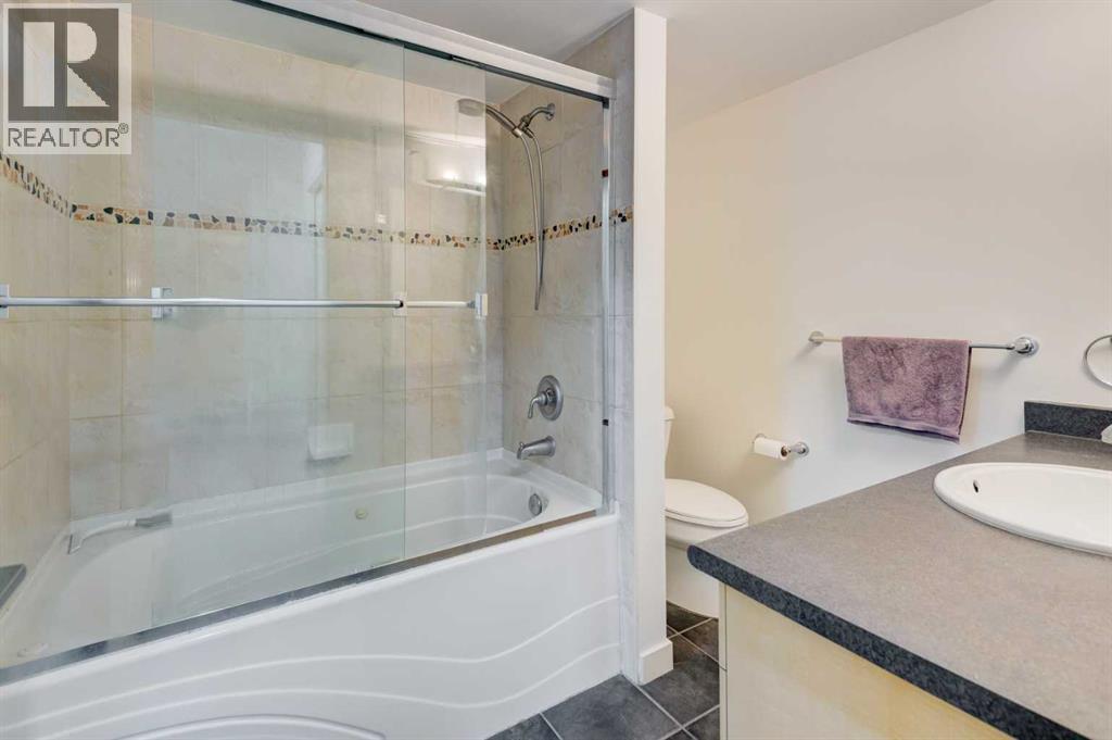 Single Family House for Sale in    Avenue SW Downtown West End Calgary 