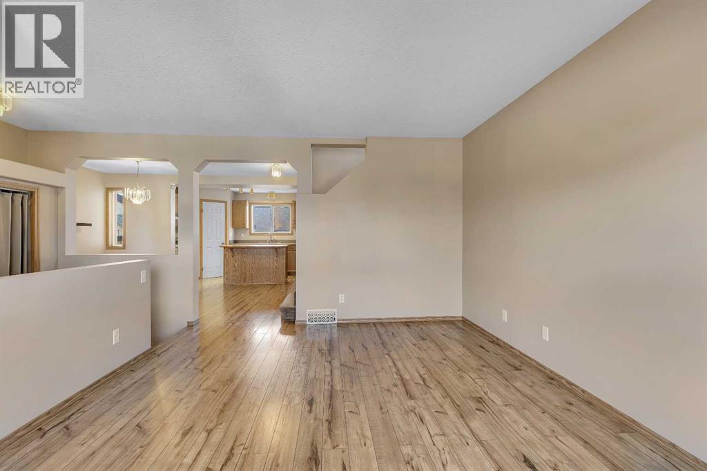 Single Family House for Sale in  Coventry Road NE Coventry Hills Calgary 