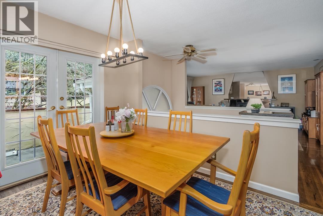 1630 LAYTON DRIVE, North Vancouver