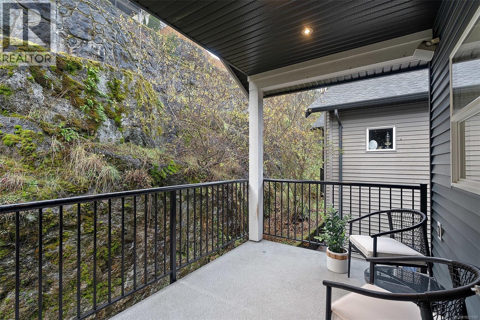 883 Wild Ridge Way, Langford