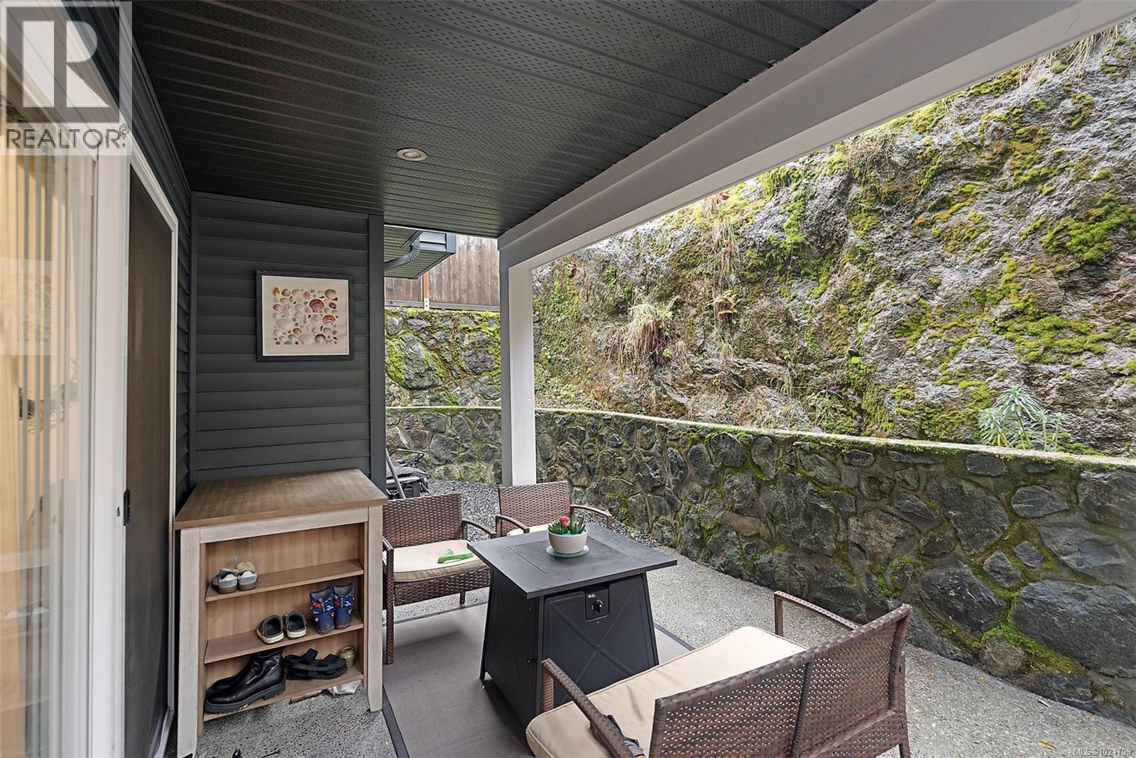 883 Wild Ridge Way, Langford