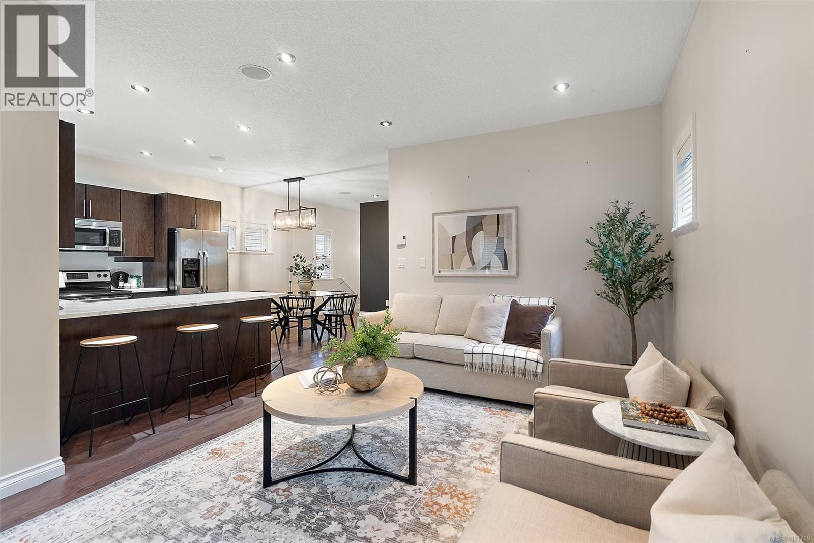 883 Wild Ridge Way, Langford