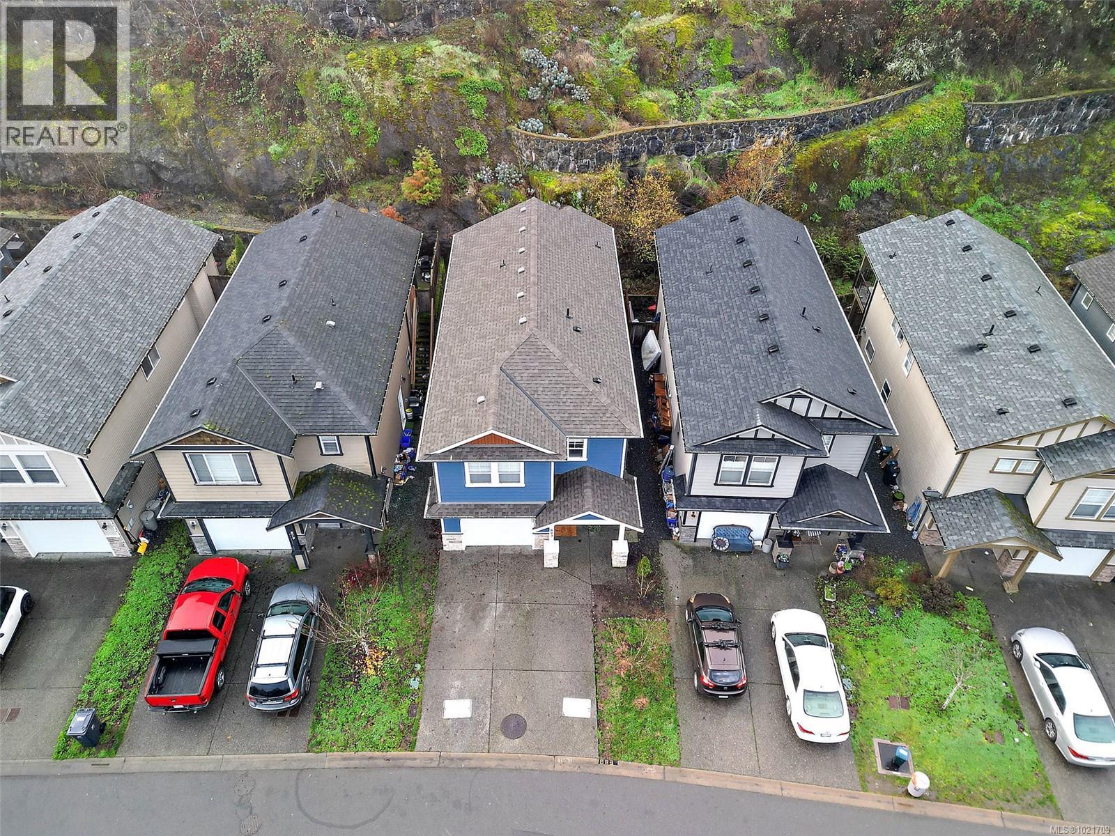 883 Wild Ridge Way, Langford
