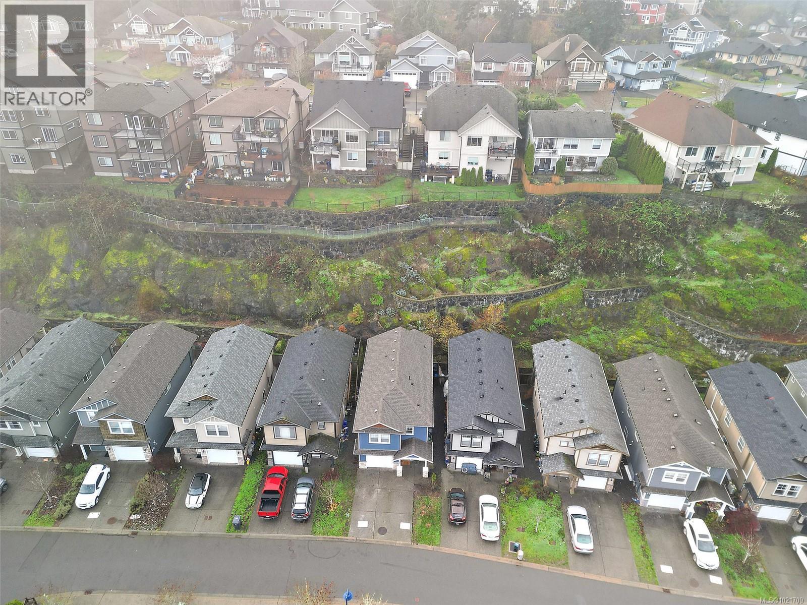 883 Wild Ridge Way, Langford