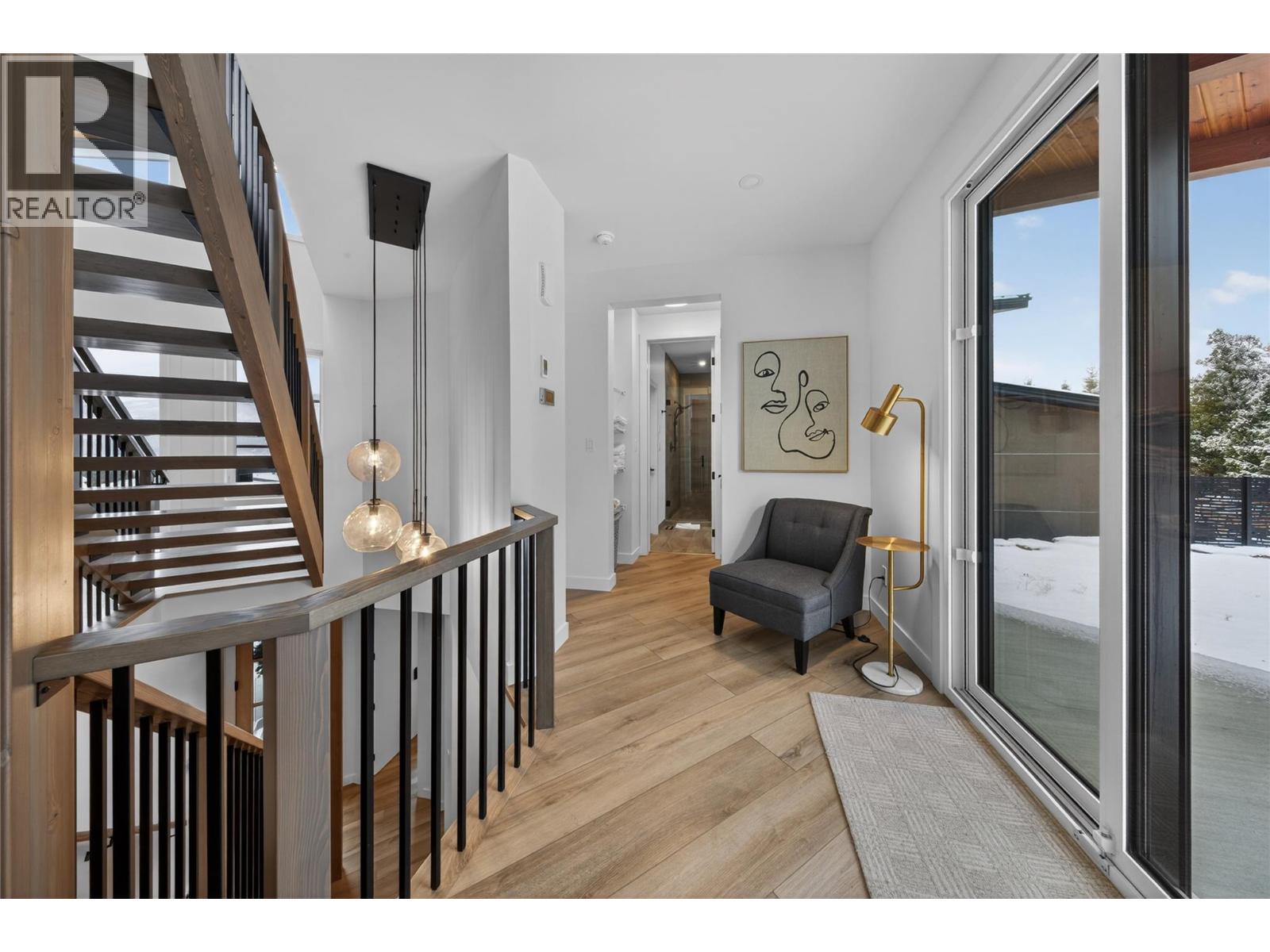 856 ANTLER RIDGE Road, Invermere