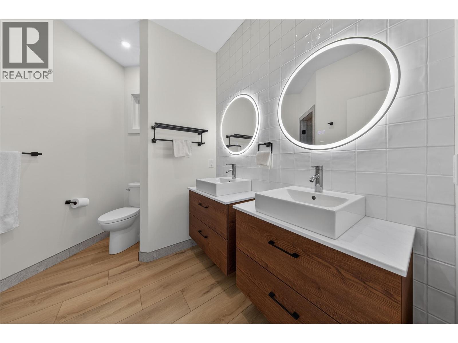 856 ANTLER RIDGE Road, Invermere