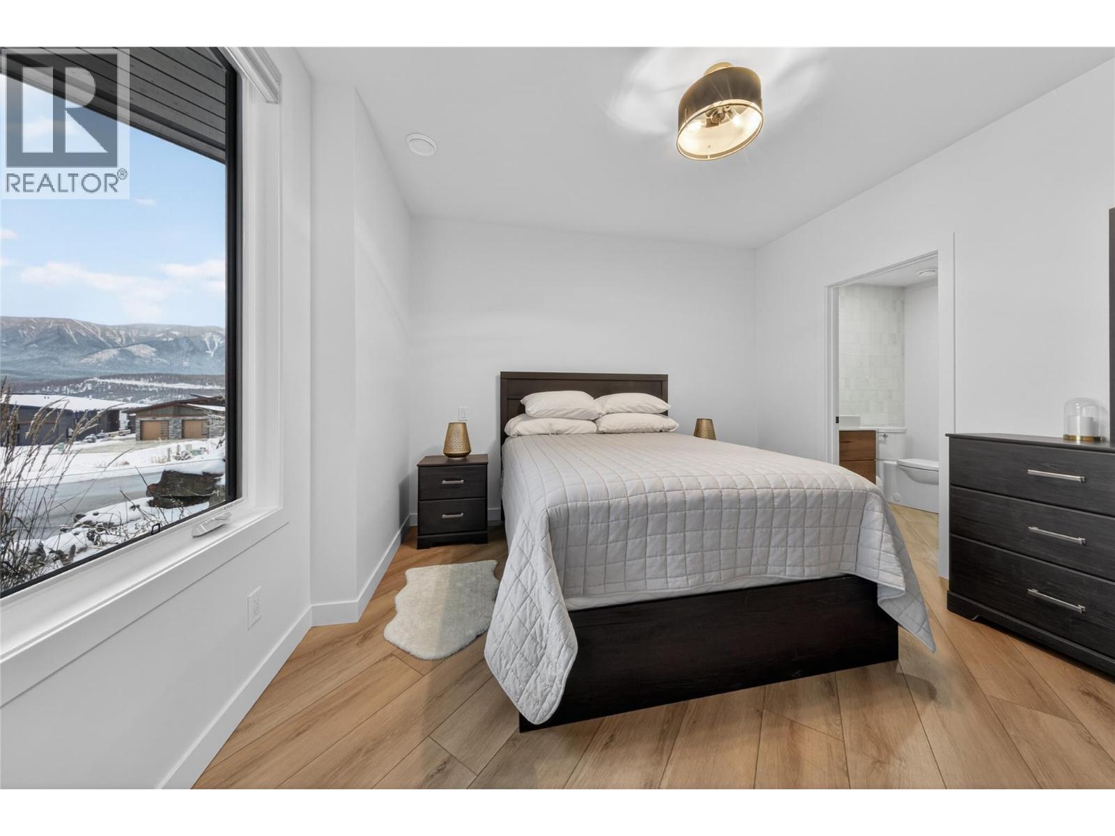 856 ANTLER RIDGE Road, Invermere