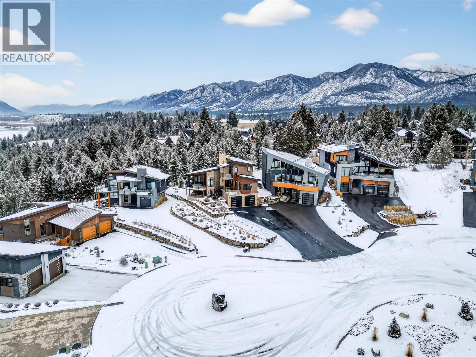 856 ANTLER RIDGE Road, Invermere