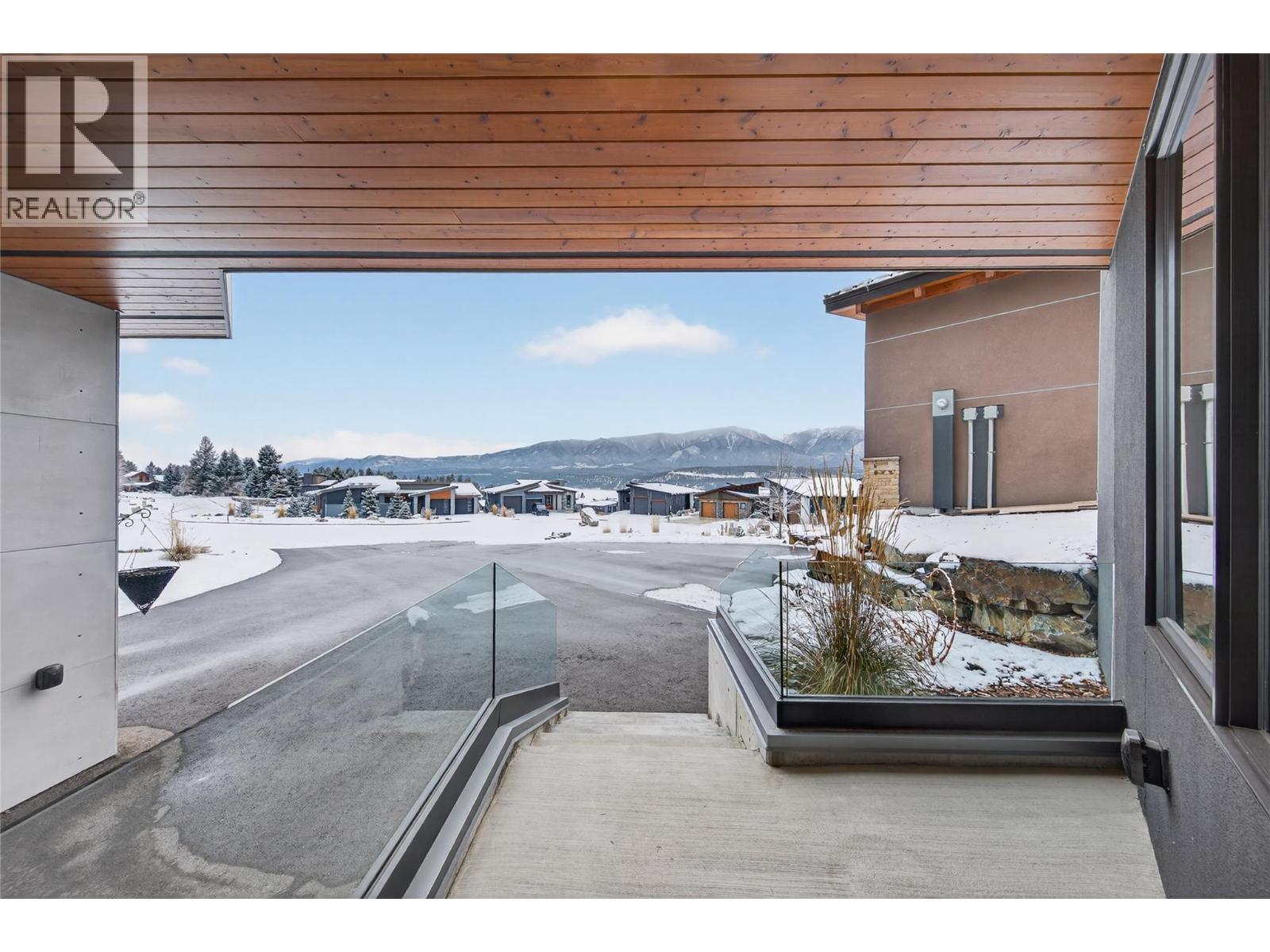 856 ANTLER RIDGE Road, Invermere
