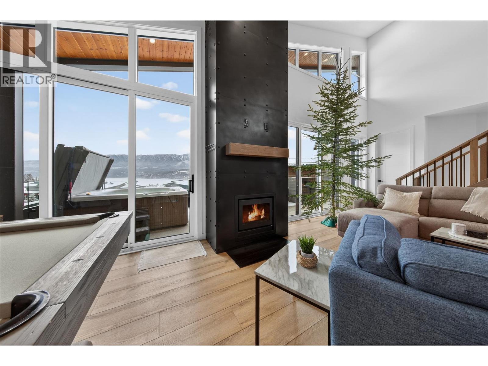 856 ANTLER RIDGE Road, Invermere