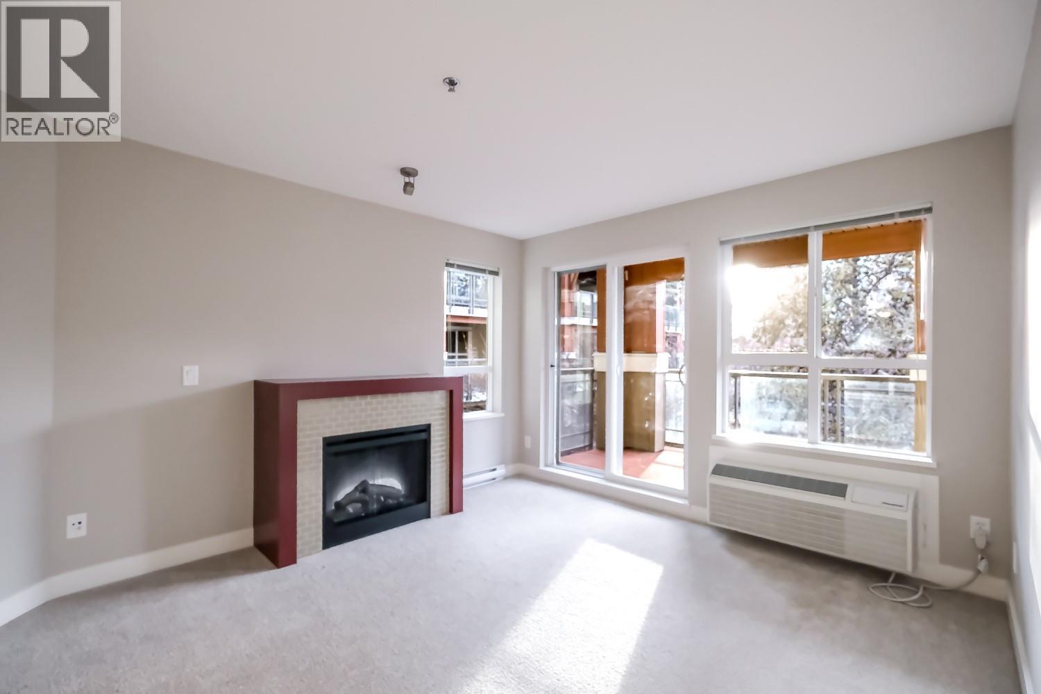 334 1099 Sunset Drive, Kelowna