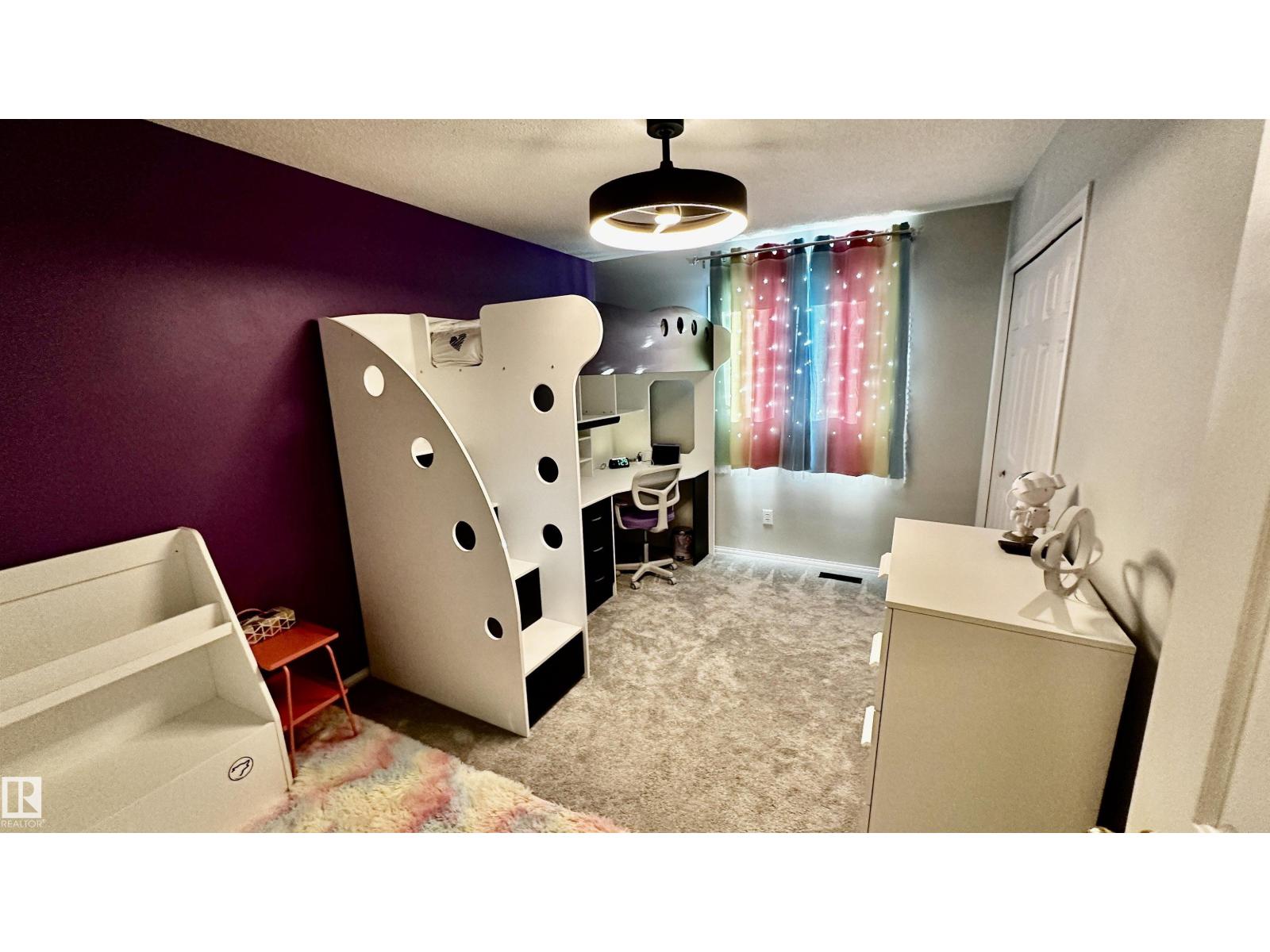 16 CANTERBURY TC, Sherwood Park