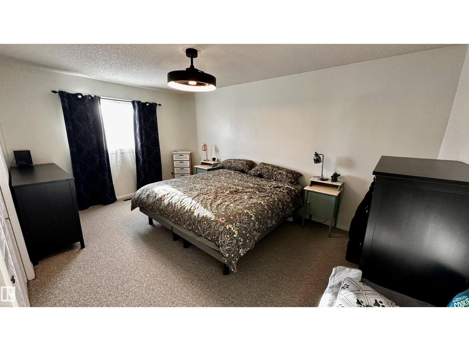 16 CANTERBURY TC, Sherwood Park