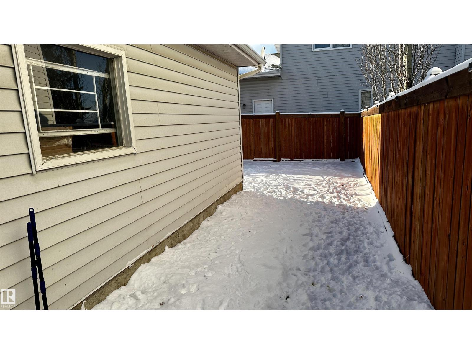 16 CANTERBURY TC, Sherwood Park