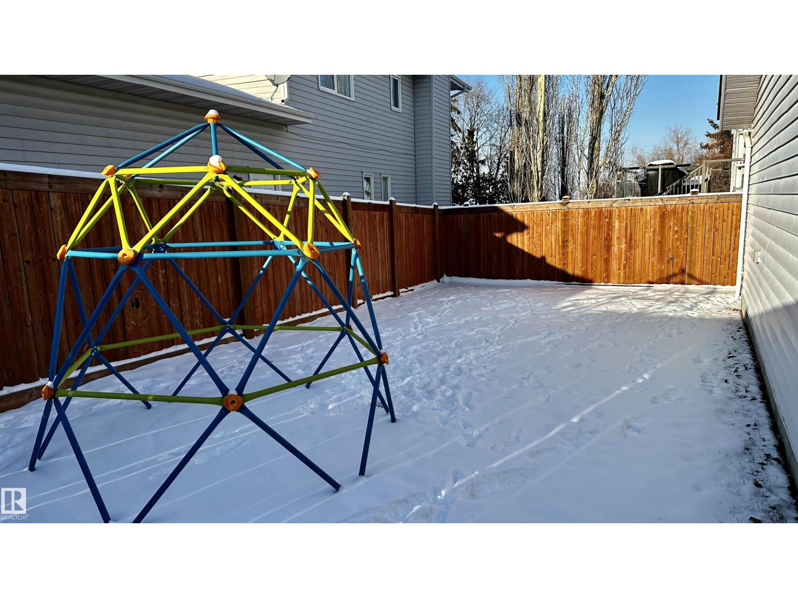 16 CANTERBURY TC, Sherwood Park