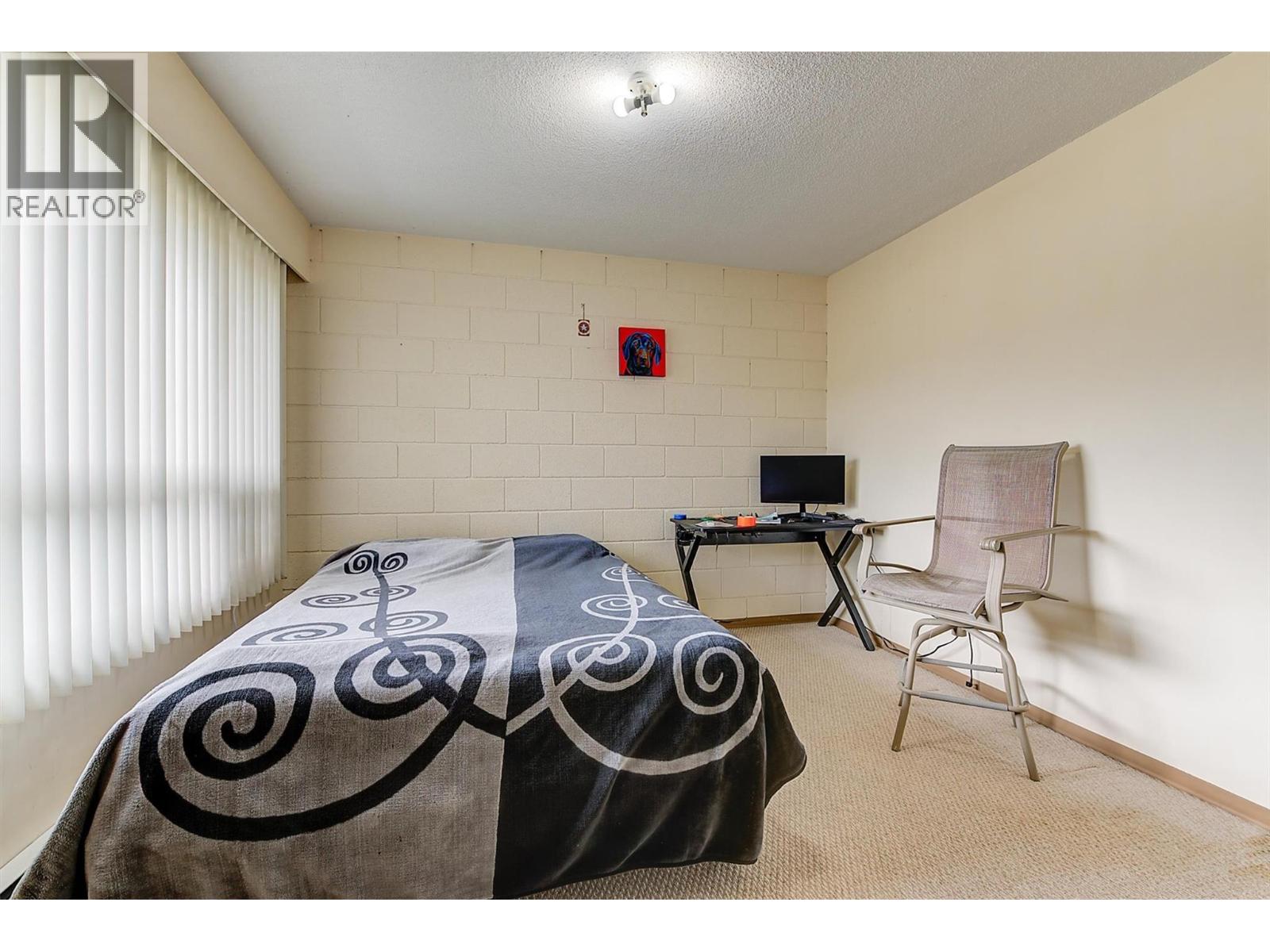 6 1291 Bernard Avenue, Kelowna