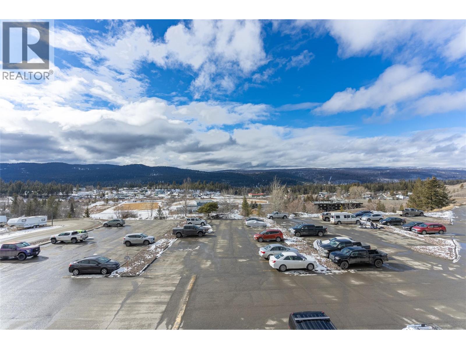 279 Alder Drive Unit# 308, Logan Lake