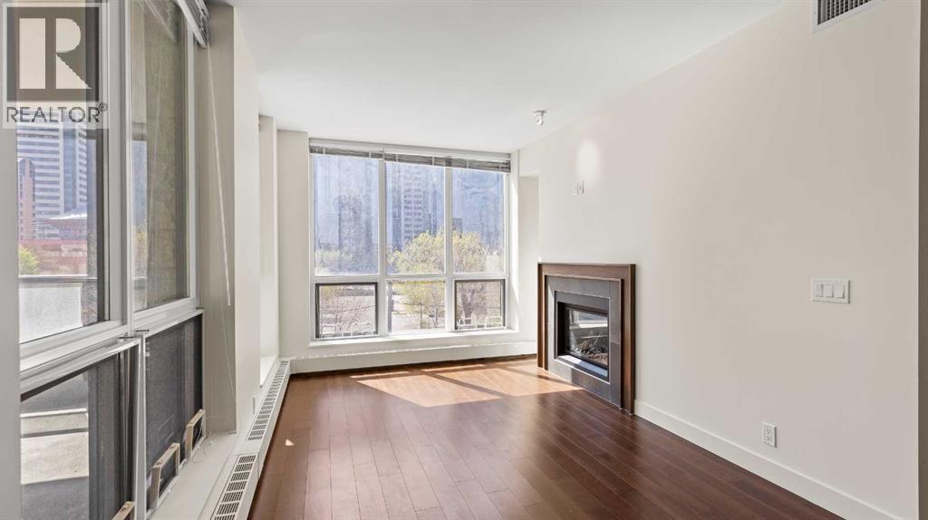 Single Family House for Sale in   Riverfront Avenue SW Chinatown Calgary 