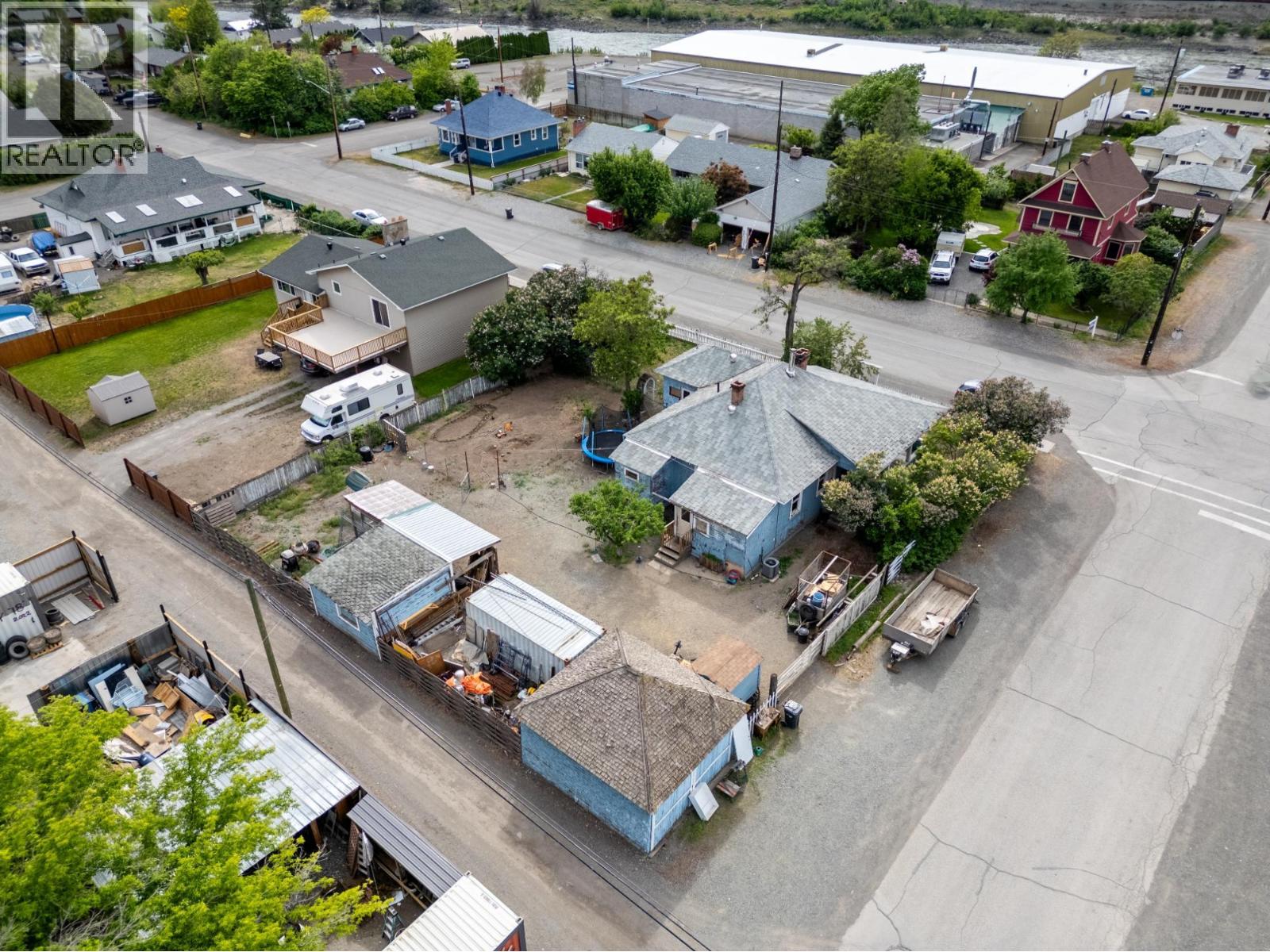 602 BRINK Street, Ashcroft