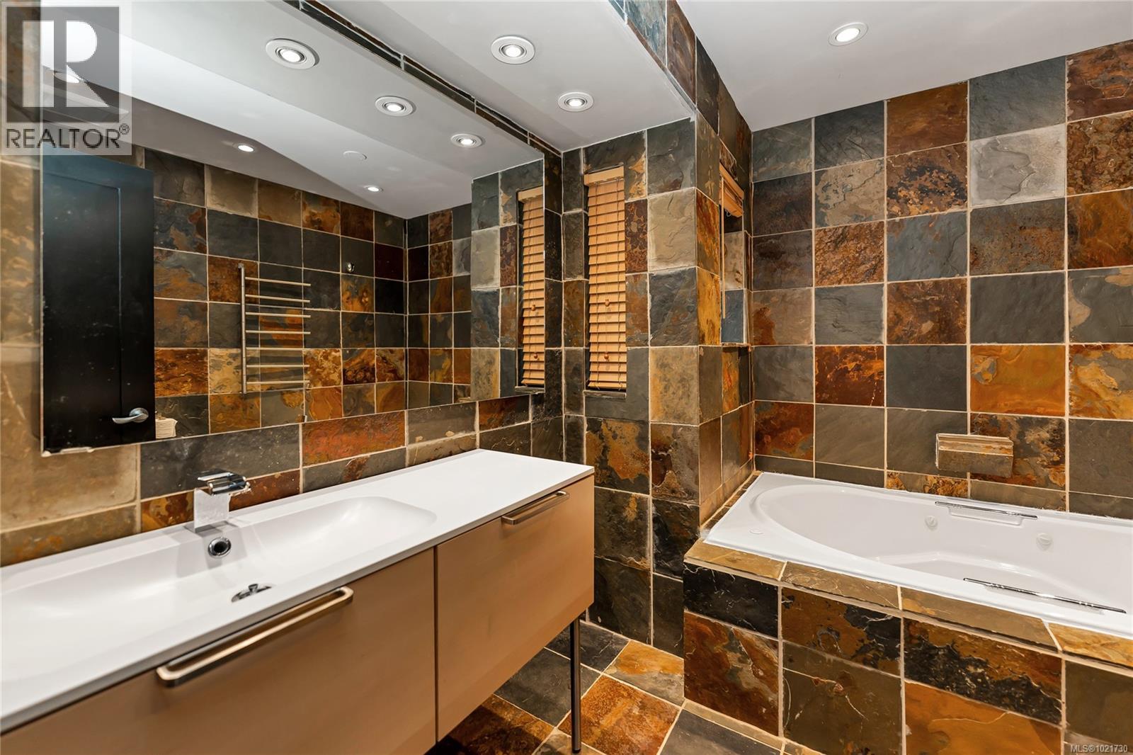  5198 Beckton Road, Saanich