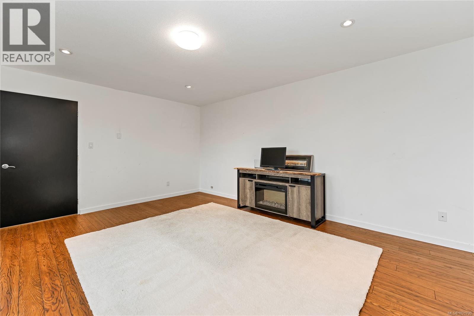  5198 Beckton Road, Saanich