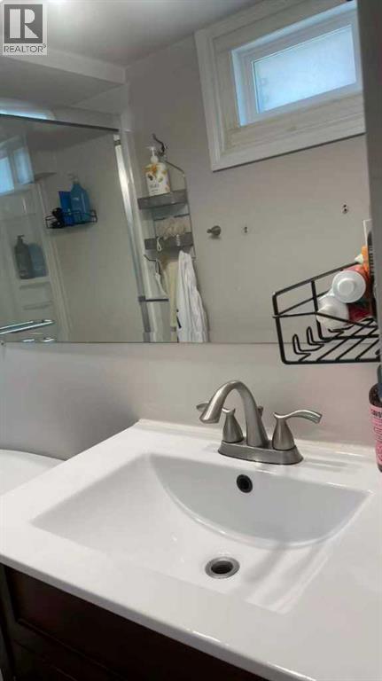 Single Family House Bungalow for Sale in  Valdes Place NW Varsity Calgary 