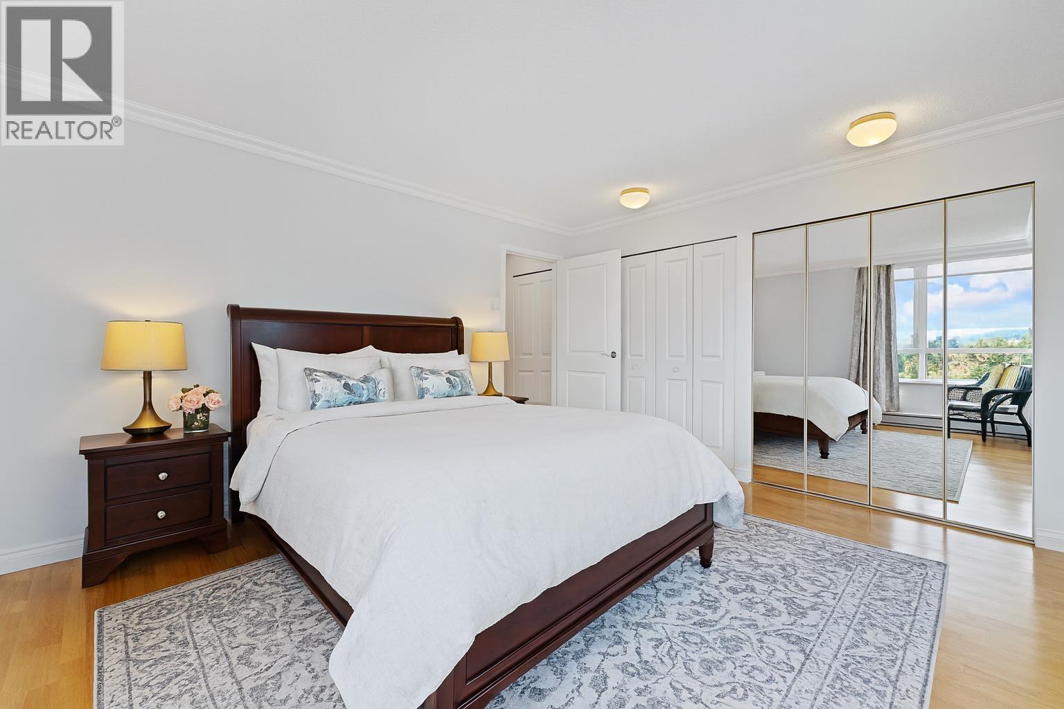 1601 2203 BELLEVUE AVENUE, West Vancouver