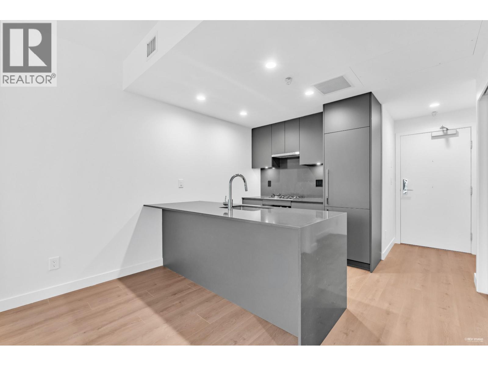 1607 2181 MADISON AVENUE, Burnaby