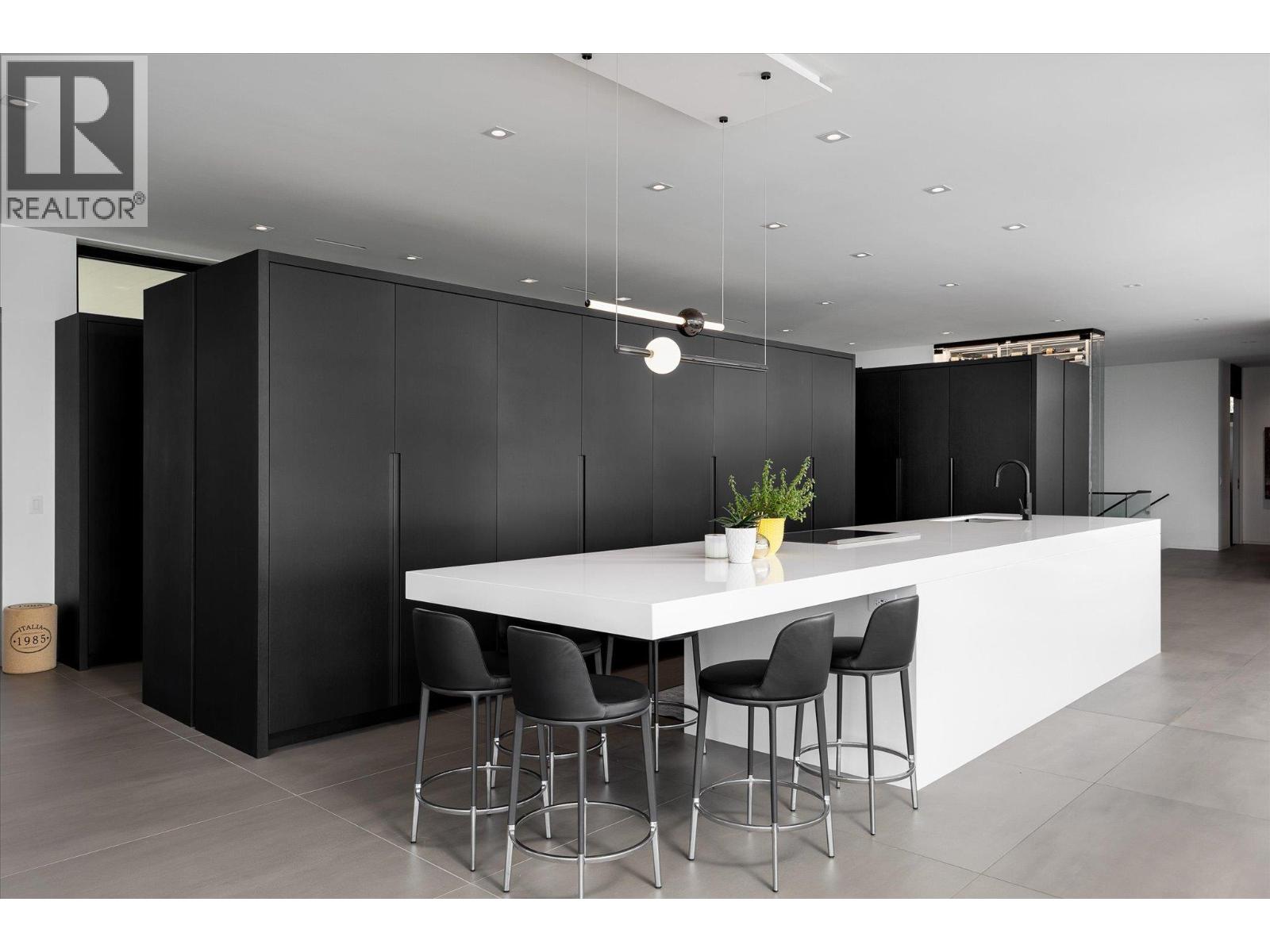  1045 Bear Creek Lane, West Kelowna