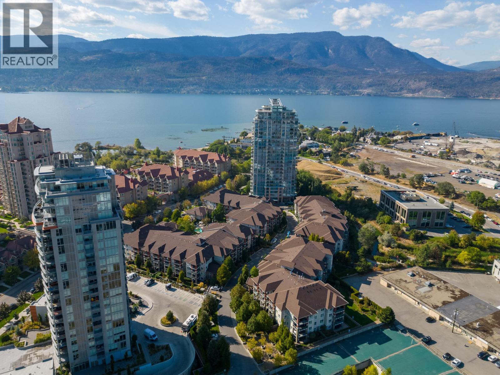 210 1093 Sunset Drive, Kelowna