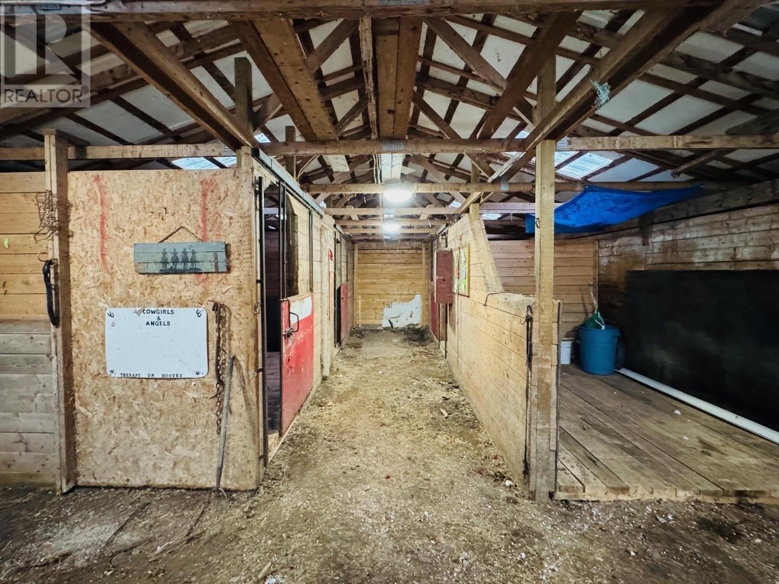 Property 36 of 45 of 430 Hillside Road