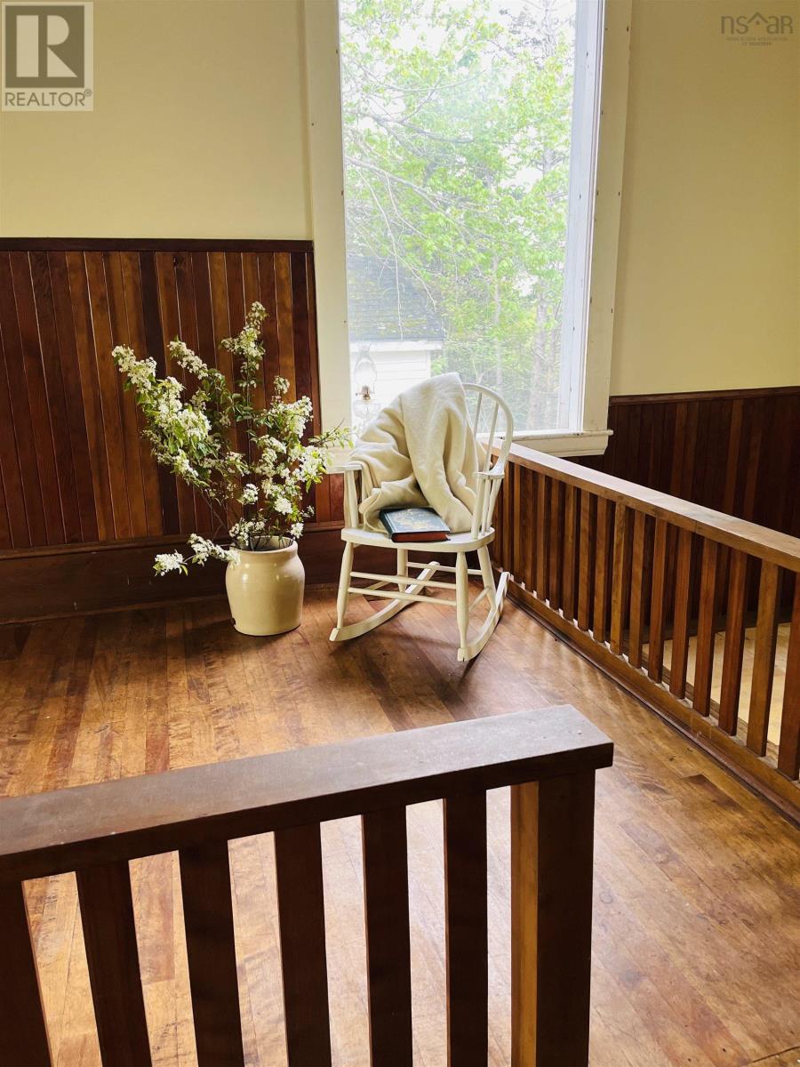 Property 23 of 38 of 6910 Highway 2