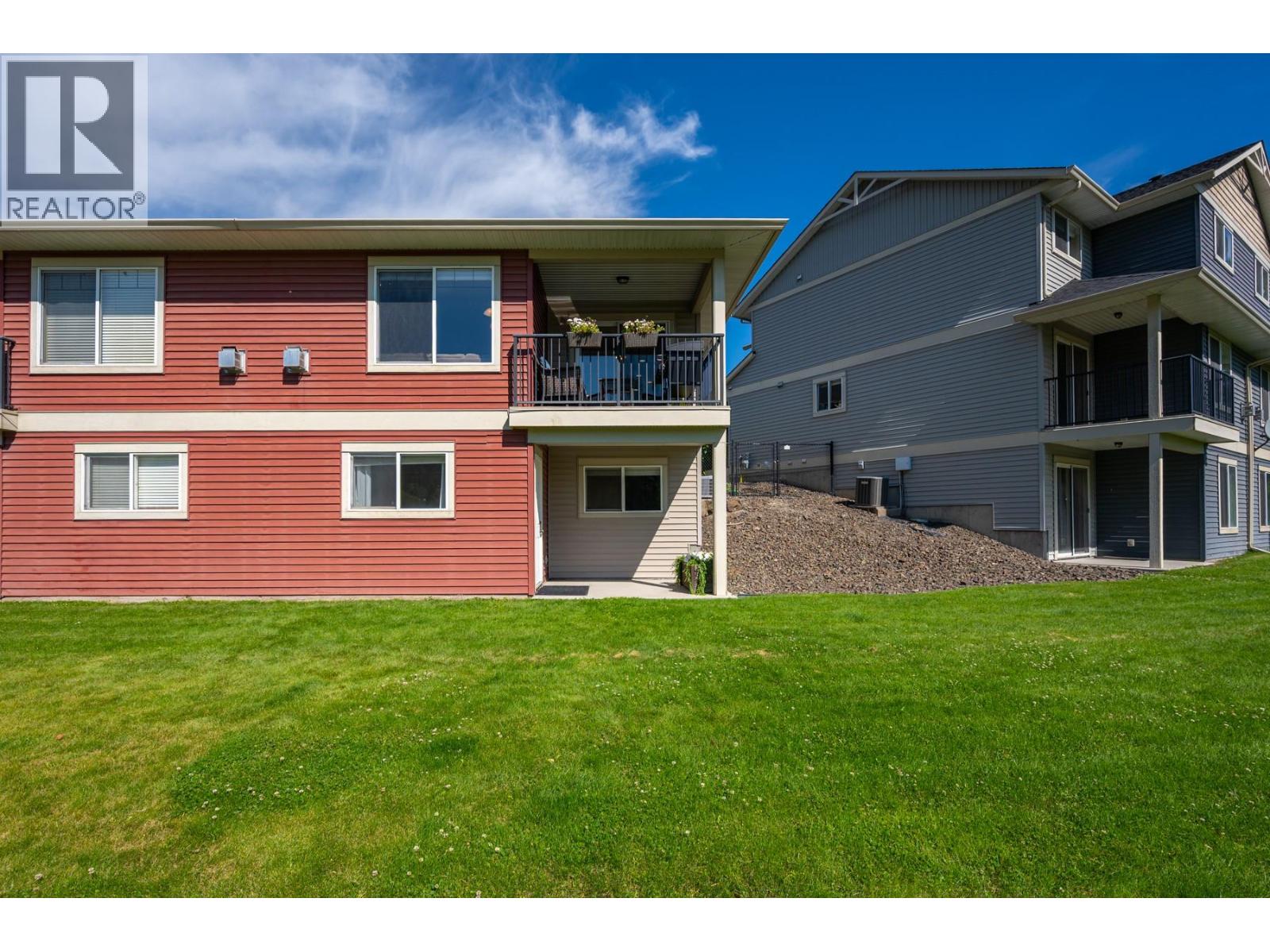 1900 HUGH ALLAN Drive, Kamloops - Exteriors - Full Complex View - Photo 2