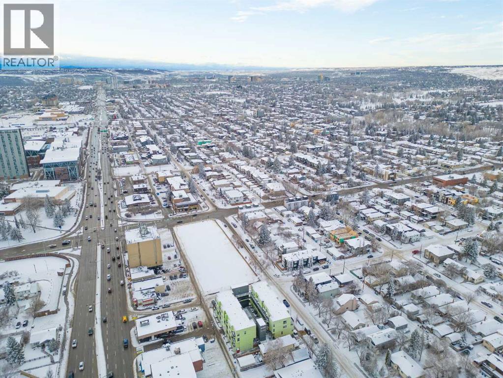 Single Family House for Sale in    Street NW Mount Pleasant Calgary 