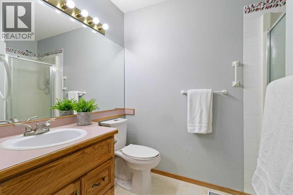 9 Dunn Close, Red Deer