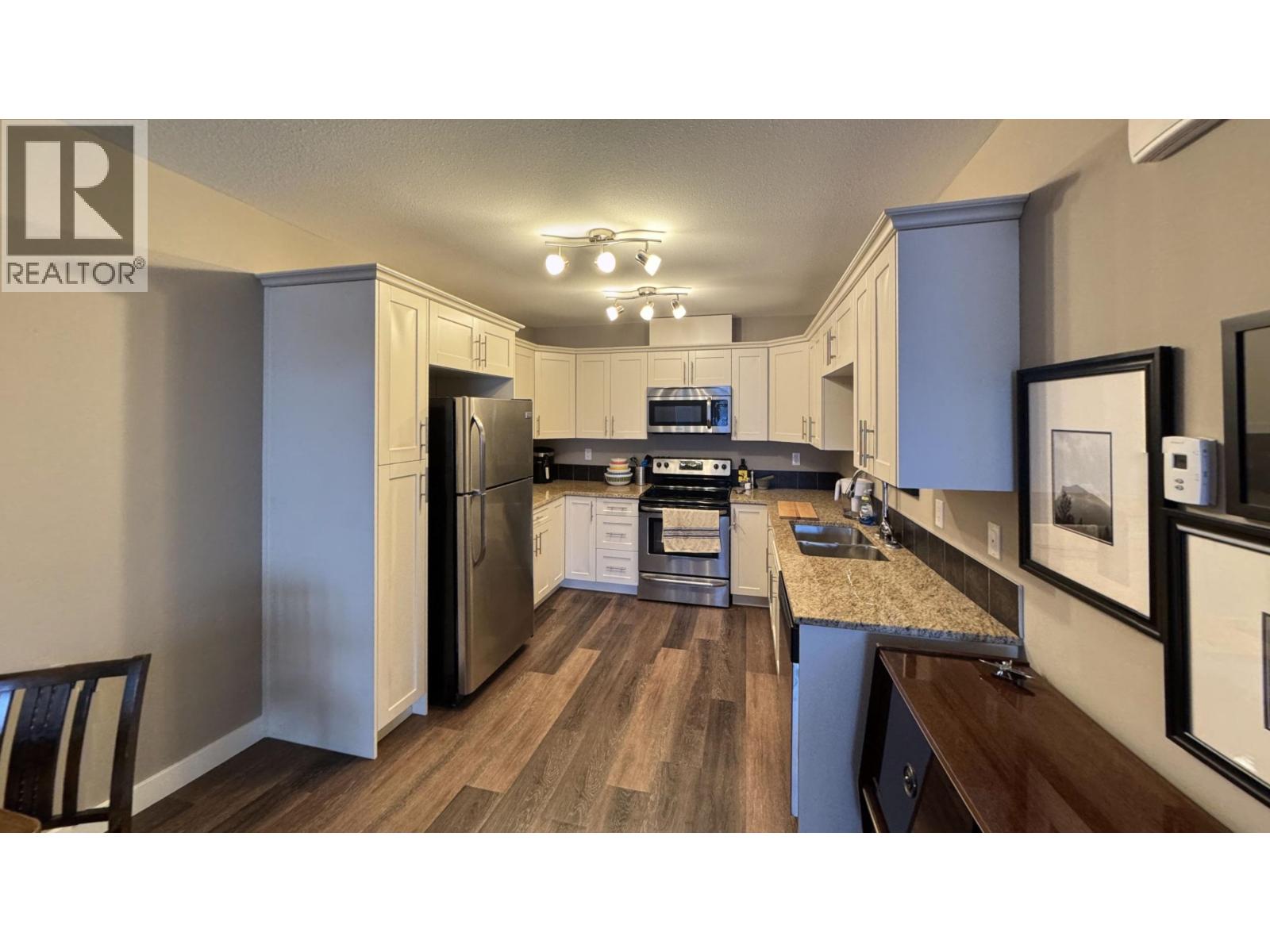 120 10104 114A AVENUE, Fort St. John