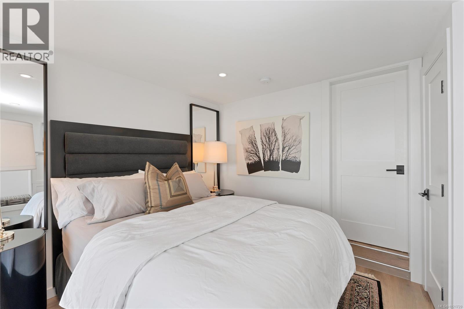 4 1723 Sandy Beach Rd, Mill Bay