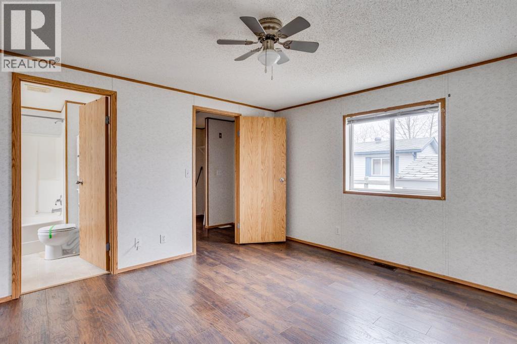 221 Mckinlay Crescent, Fort McMurray