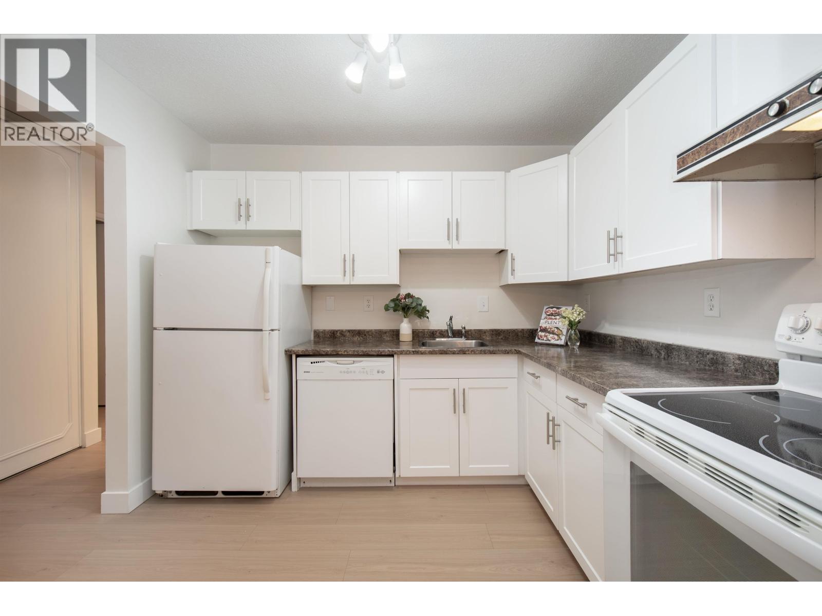 307 1385 DRAYCOTT ROAD, North Vancouver